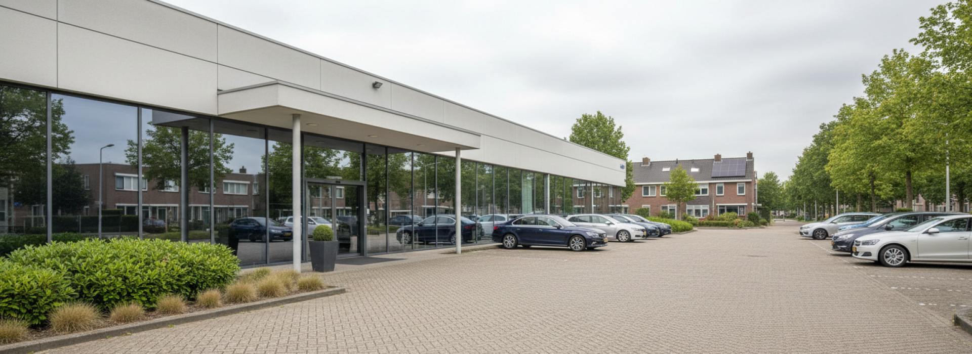 Hoe werkt uitdeuken zonder spuiten in Vlaardingen?